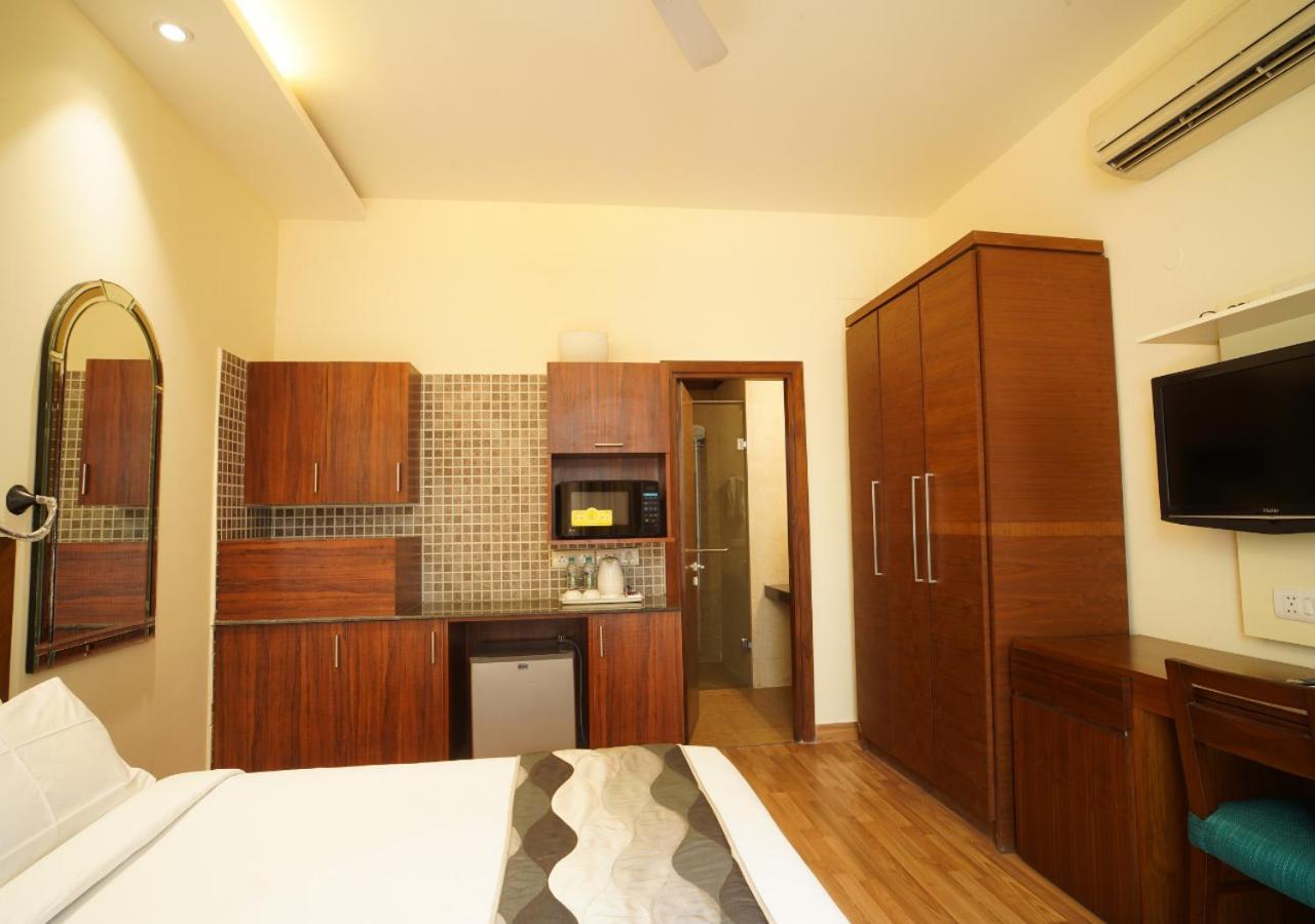 Uds Villa Scandinavian B&B - Next To Vfs 뉴델리 외부 사진