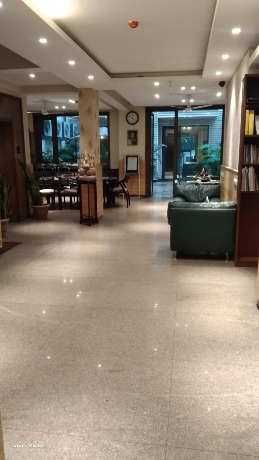 Uds Villa Scandinavian B&B - Next To Vfs 뉴델리 외부 사진
